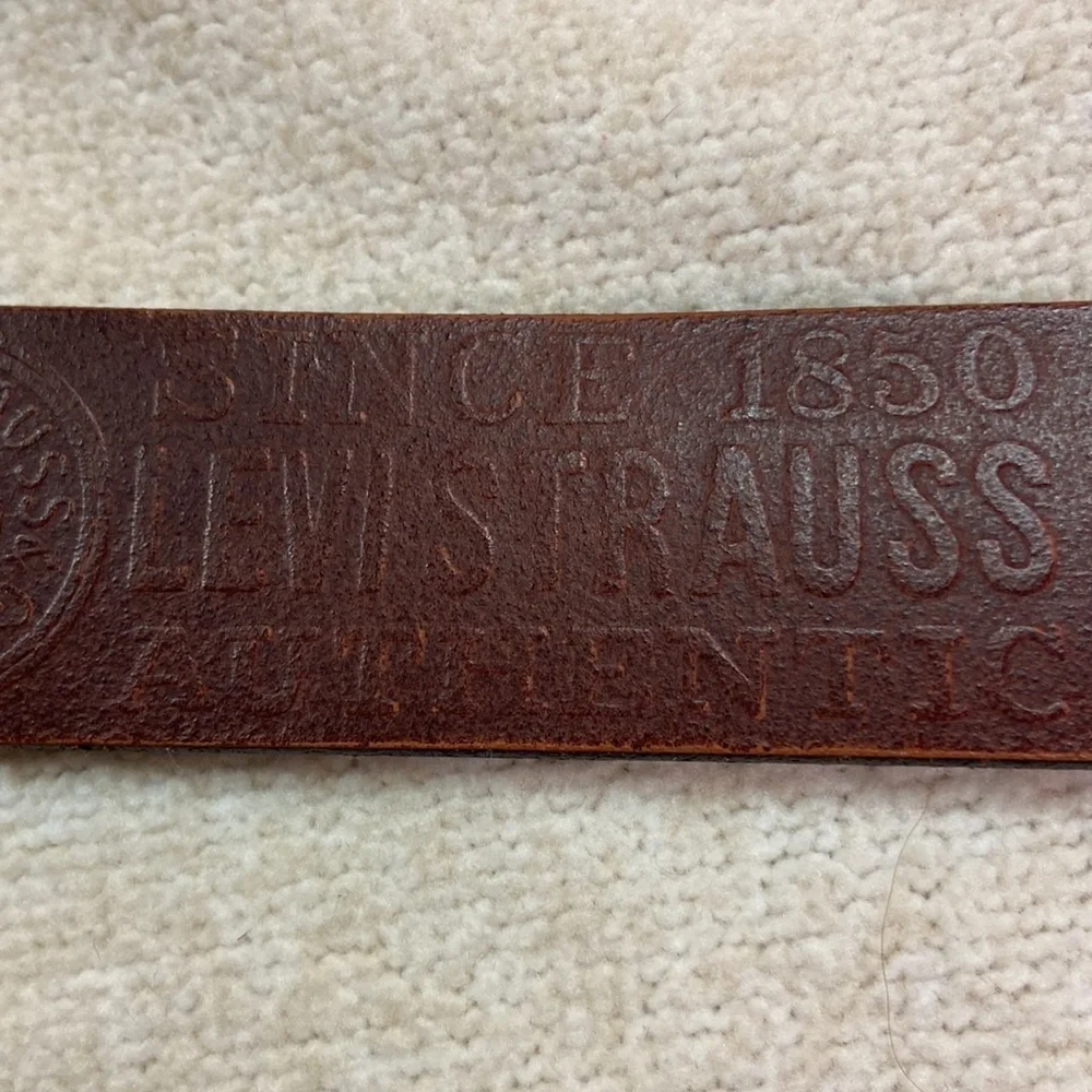 Levi Strauss Leather Embossed Light Brown Belt L (30-32)